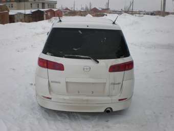 2002 Mazda Demio Images