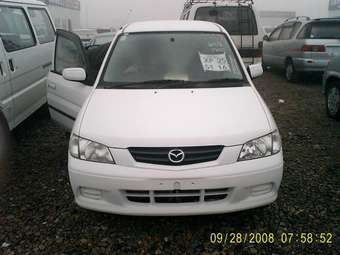 2002 Mazda Demio Pictures