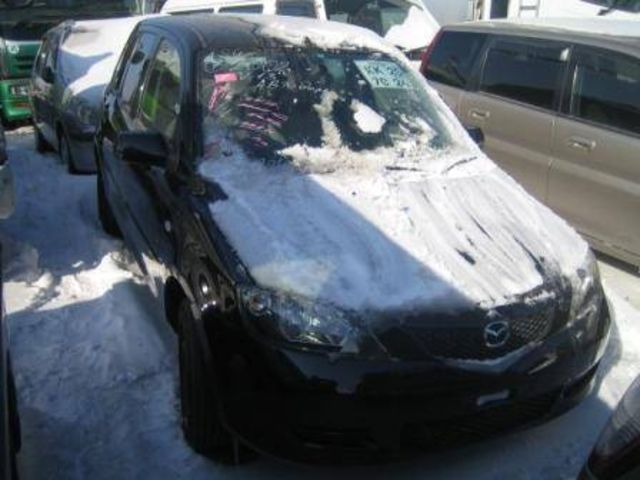 2002 Mazda Demio