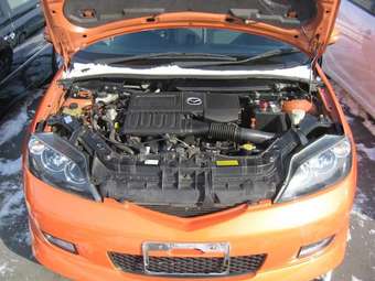 2002 Mazda Demio Pictures