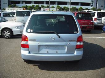 2002 Mazda Demio Pictures