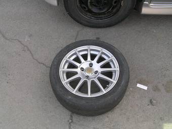 2002 Mazda Demio Pics