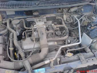 2002 Mazda Demio Photos