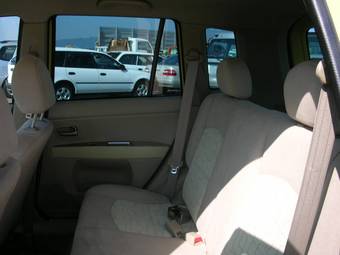 2002 Mazda Demio Pics