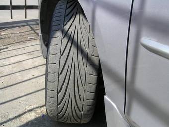 2002 Mazda Demio Pictures