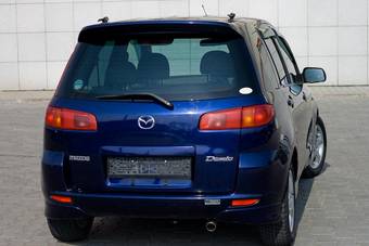 2002 Mazda Demio Photos