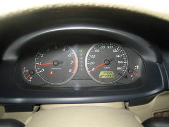 2002 Mazda Demio Pics
