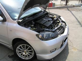 2002 Mazda Demio Wallpapers