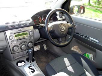 2002 Mazda Demio Wallpapers