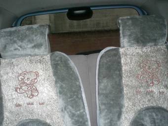 2002 Mazda Demio Photos