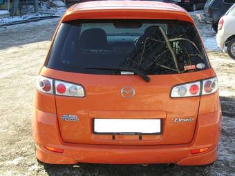 2002 Mazda Demio Pics