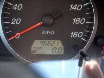 2002 Mazda Demio Pics