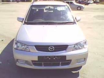 2002 Mazda Demio Pictures