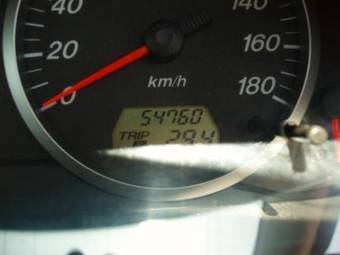 2002 Mazda Demio Images