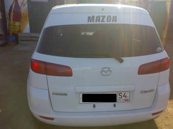 2002 Mazda Demio Pictures