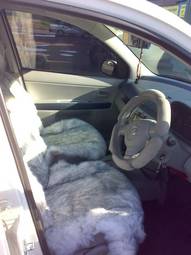 2002 Mazda Demio Photos