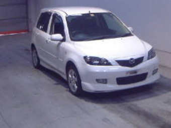 2003 Mazda Demio