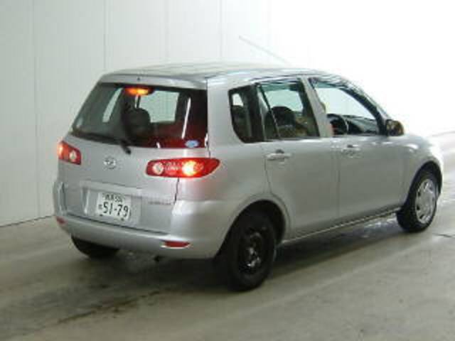 2003 Mazda Demio