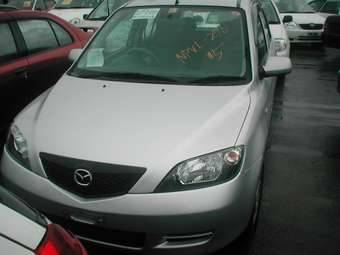 2003 Mazda Demio