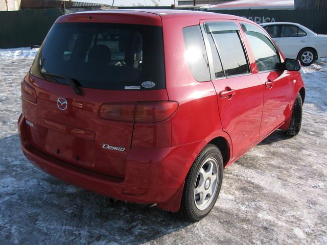 2003 Mazda Demio