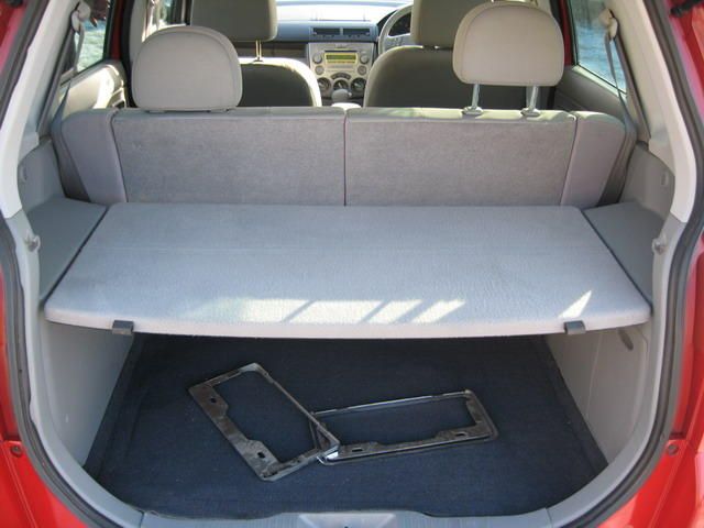 2003 Mazda Demio