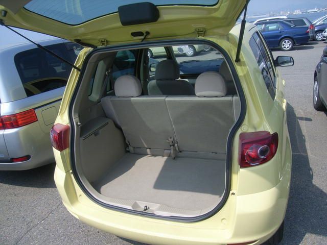 2003 Mazda Demio