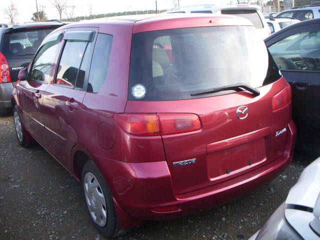 2003 Mazda Demio