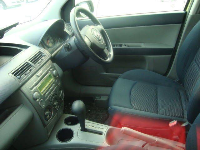 2003 Mazda Demio
