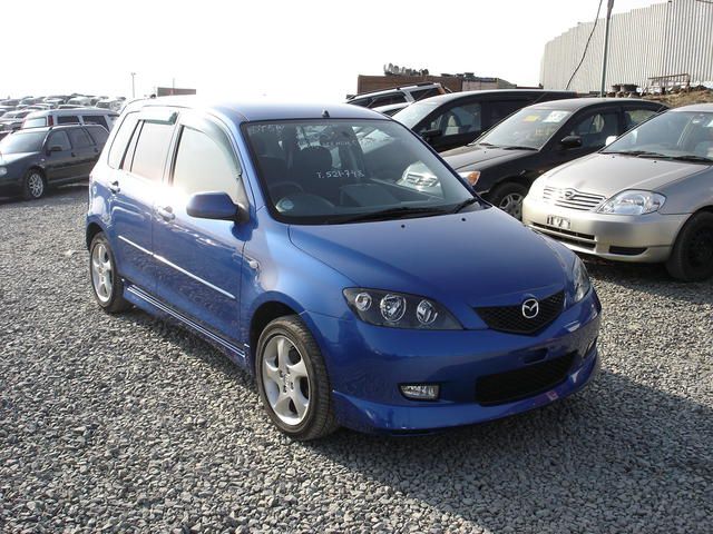 2003 Mazda Demio