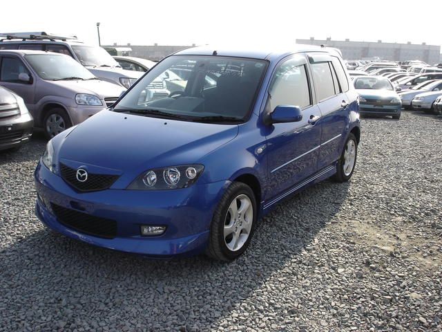 2003 Mazda Demio