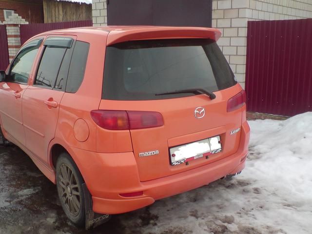2003 Mazda Demio