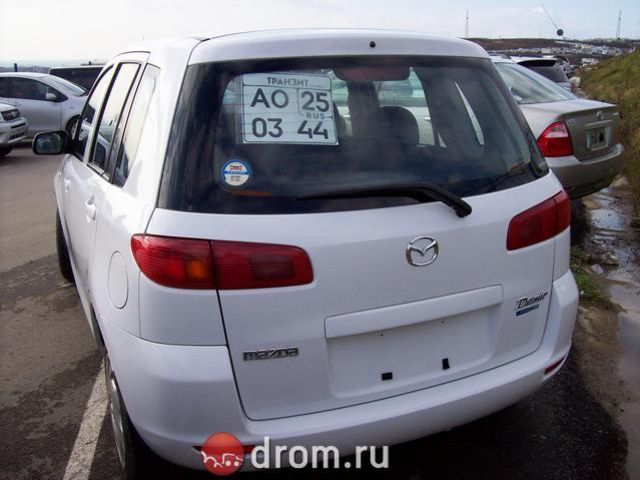 2003 Mazda Demio