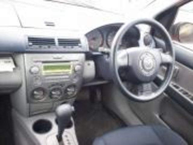 2003 Mazda Demio