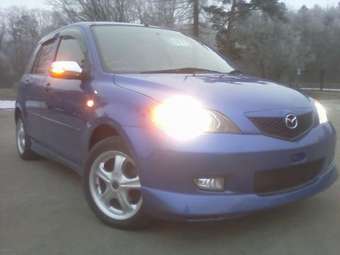 2003 Mazda Demio