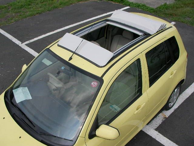 2003 Mazda Demio