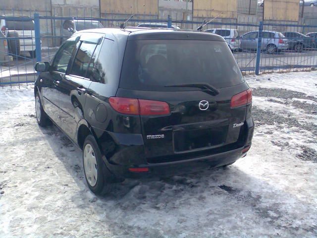 2003 Mazda Demio