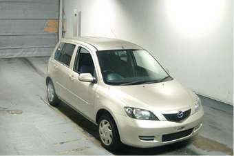 2003 Mazda Demio