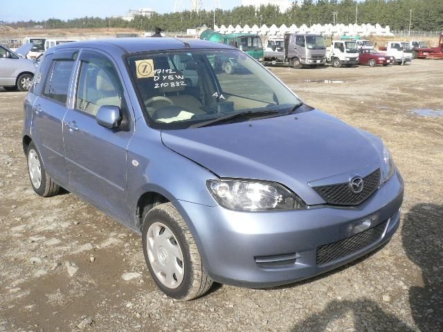 2003 Mazda Demio