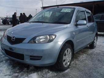 2003 Mazda Demio