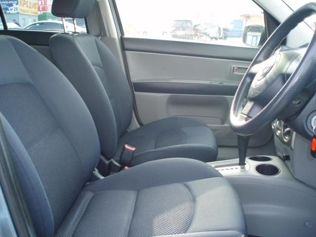 2003 Mazda Demio