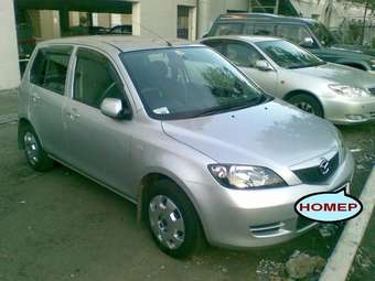 2003 Mazda Demio