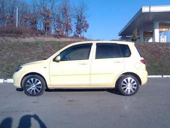 2003 Mazda Demio