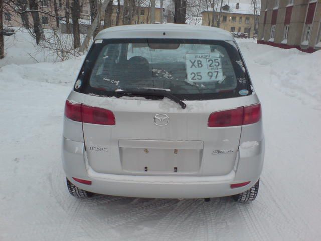 2003 Mazda Demio