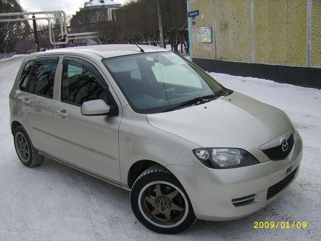 2003 Mazda Demio