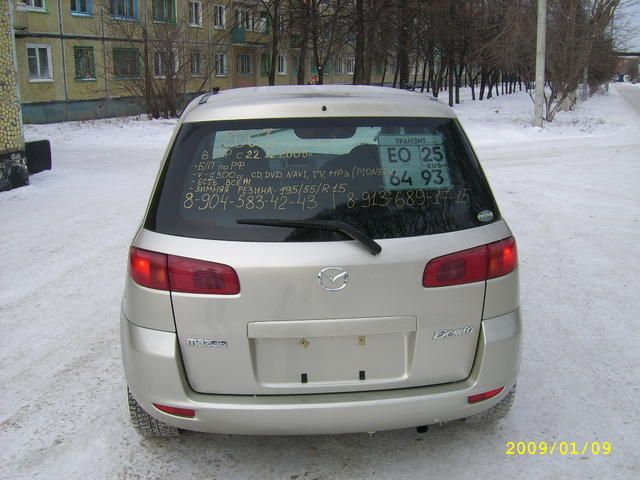 2003 Mazda Demio