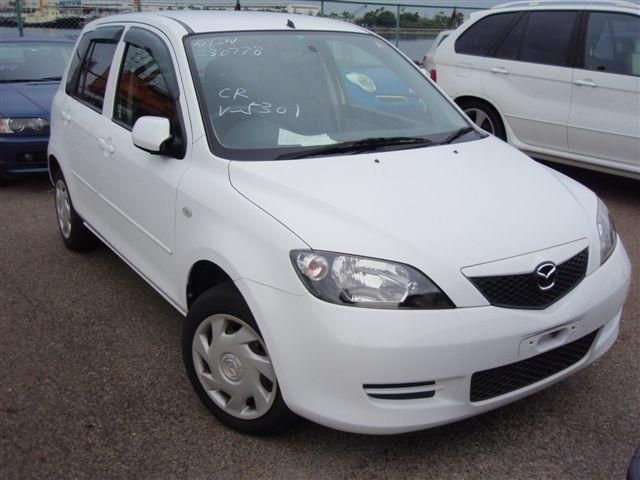 2003 Mazda Demio