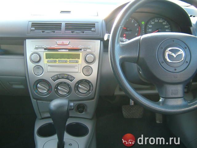 2003 Mazda Demio