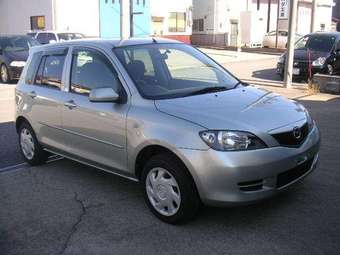 2003 Mazda Demio