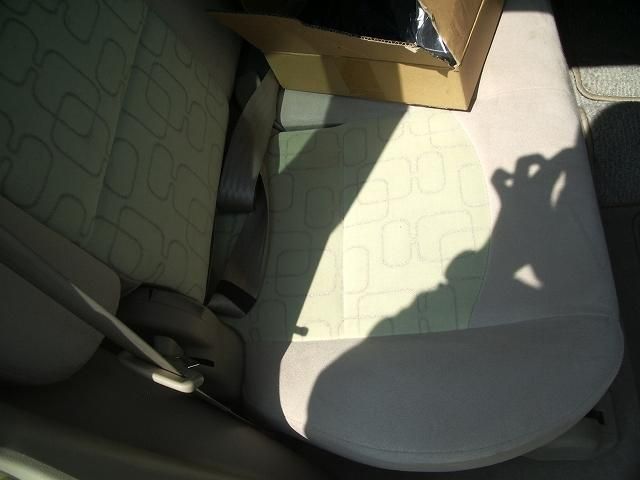 2003 Mazda Demio
