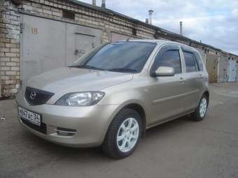 2003 Mazda Demio